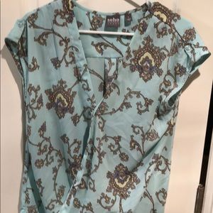Blue NY&C short sleeve blouse